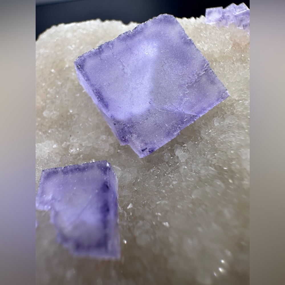 QR code fluorite - Picture 4 of 11